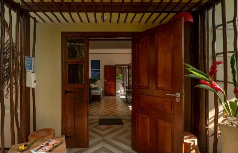 Milles Montagnes Residence Anse Royale Exterior photo