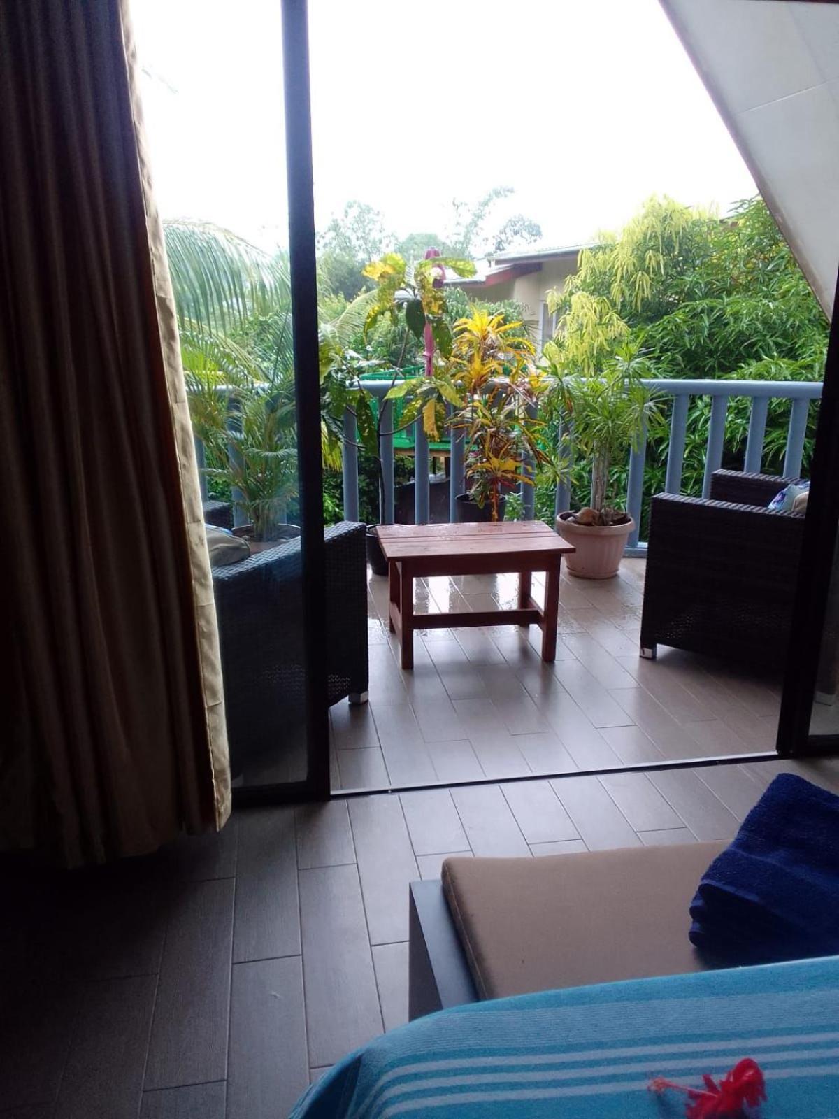Milles Montagnes Residence Anse Royale Exterior photo